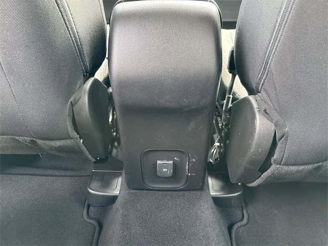 Used 2022 Ford Escape S image 19