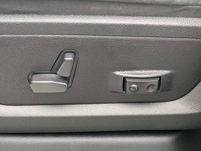 Used 2024 RAM 2500 Big Horn w/ Night Edition image 17