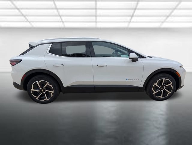 New 2026 Chevrolet Equinox EV LT FWD image 31