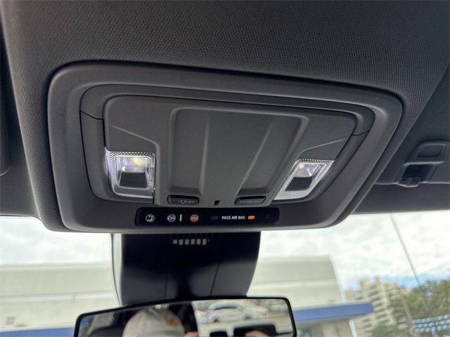 Used 2022 Chevrolet Silverado 1500 Custom image 26