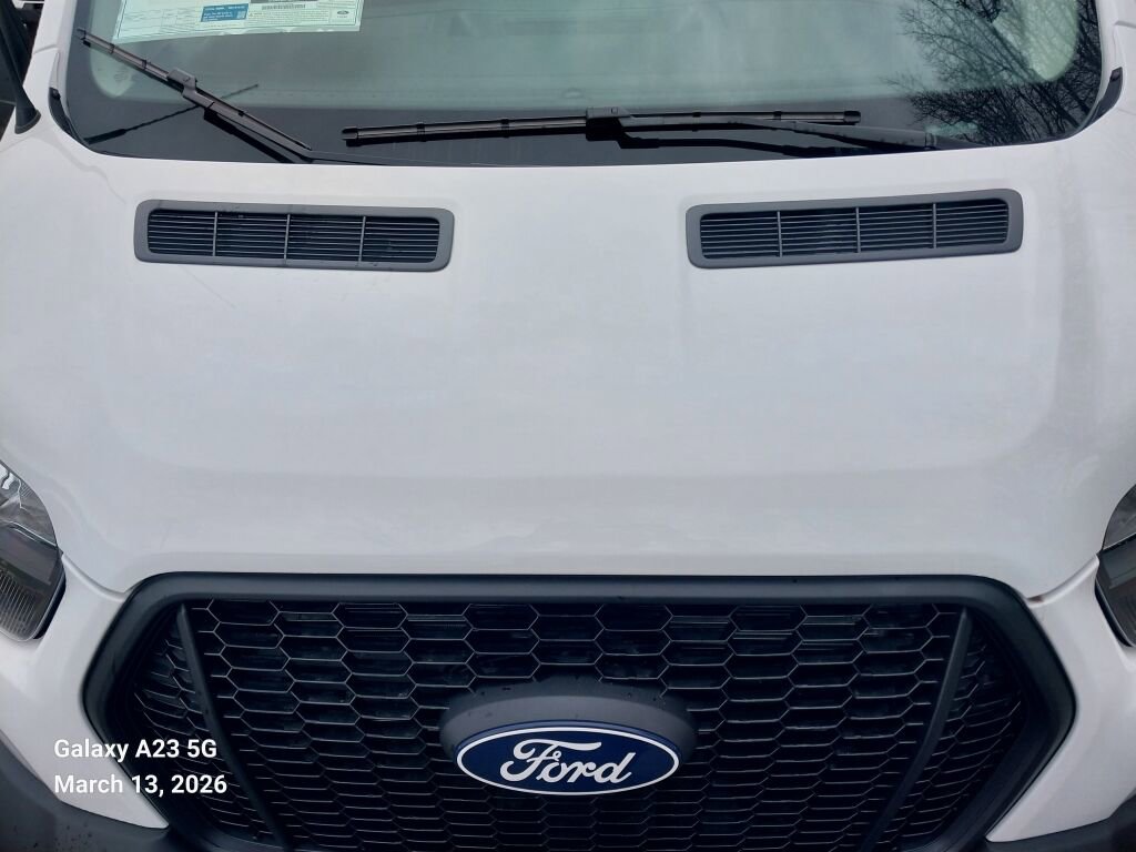 New 2026 Ford Transit 250 148 Medium Roof Extended AWD image 31