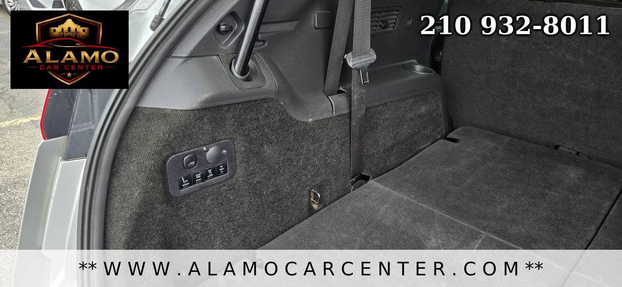 Used 2015 Lincoln MKT AWD w/ Equipment Group 201A image 31