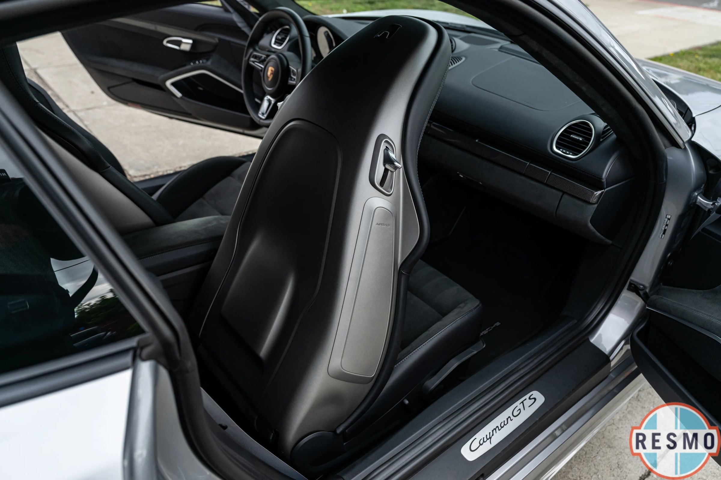 Used 2024 Porsche 718 Cayman GTS RWD image 29