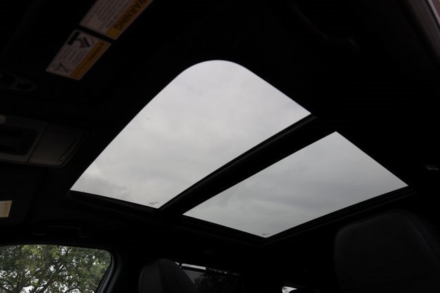 New 2025 Honda Pilot Black Edition image 11