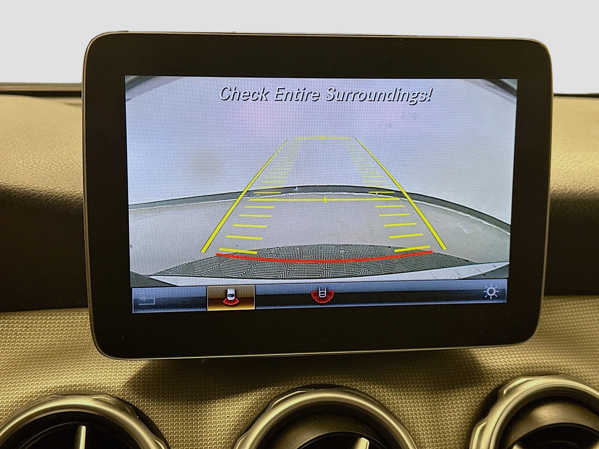 Used 2019 Mercedes-Benz GLA 250 4MATIC image 23