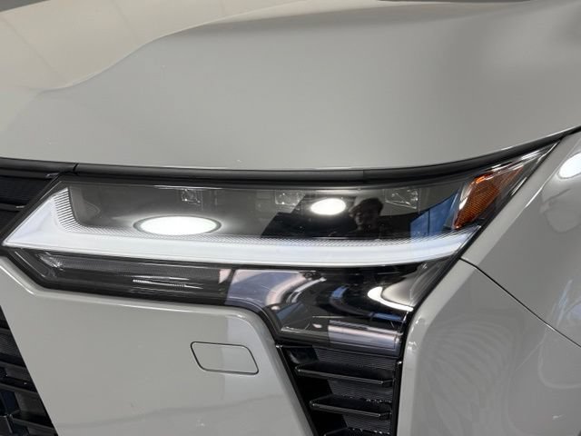 Used 2024 Lexus GX 550 AWD/4WD image 12