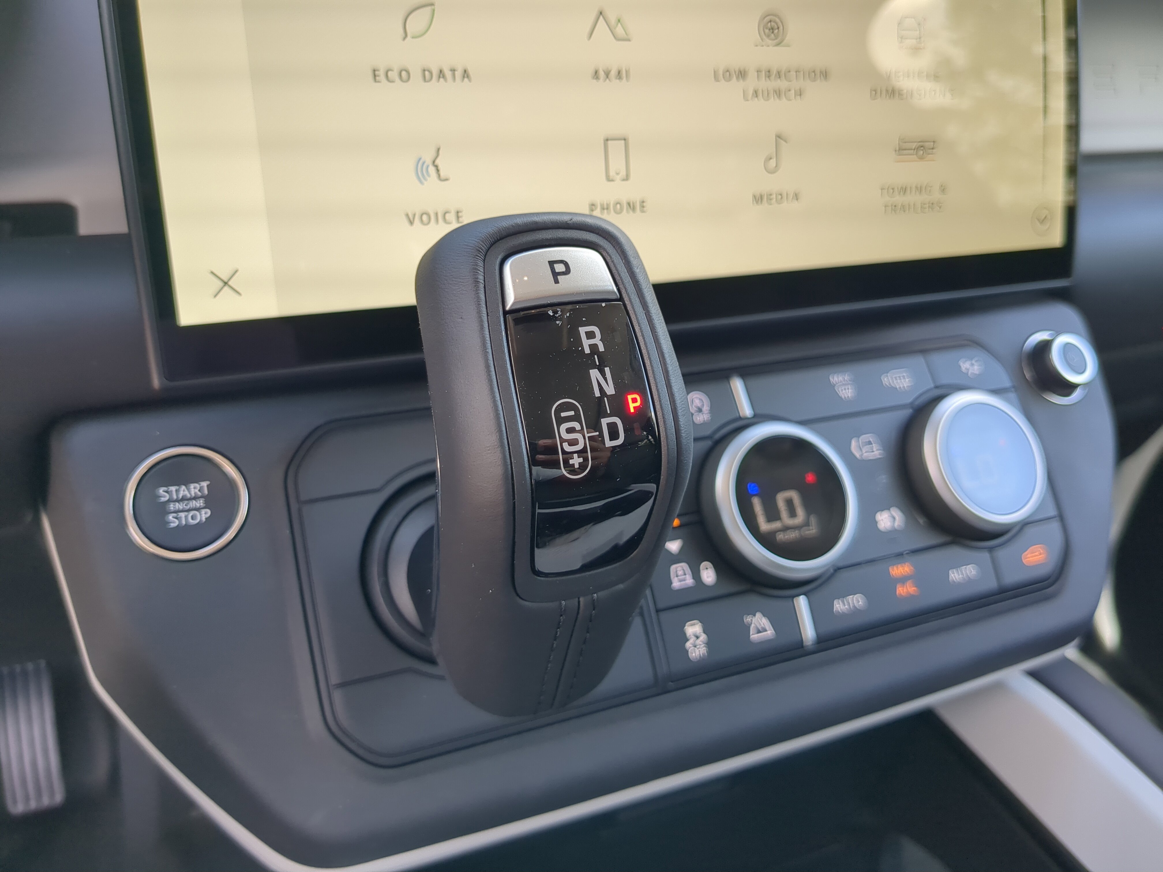New 2026 Land Rover Defender 110 S image 26