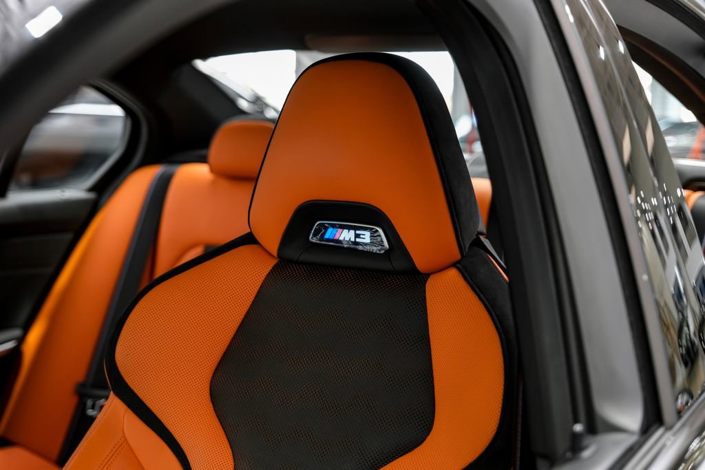 Used 2025 BMW M3 Competition RWD image 33