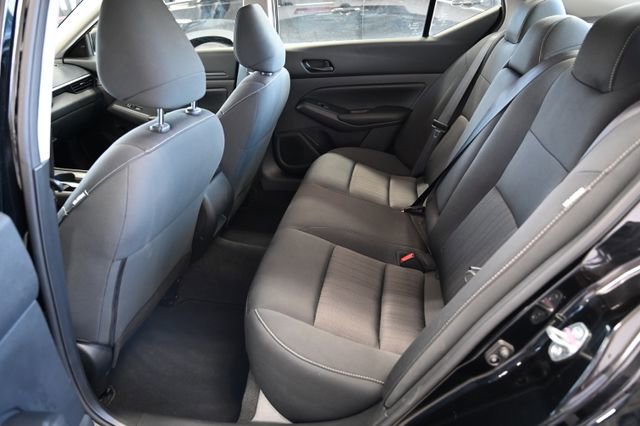 Used 2024 Nissan Altima 2.5 S image 12