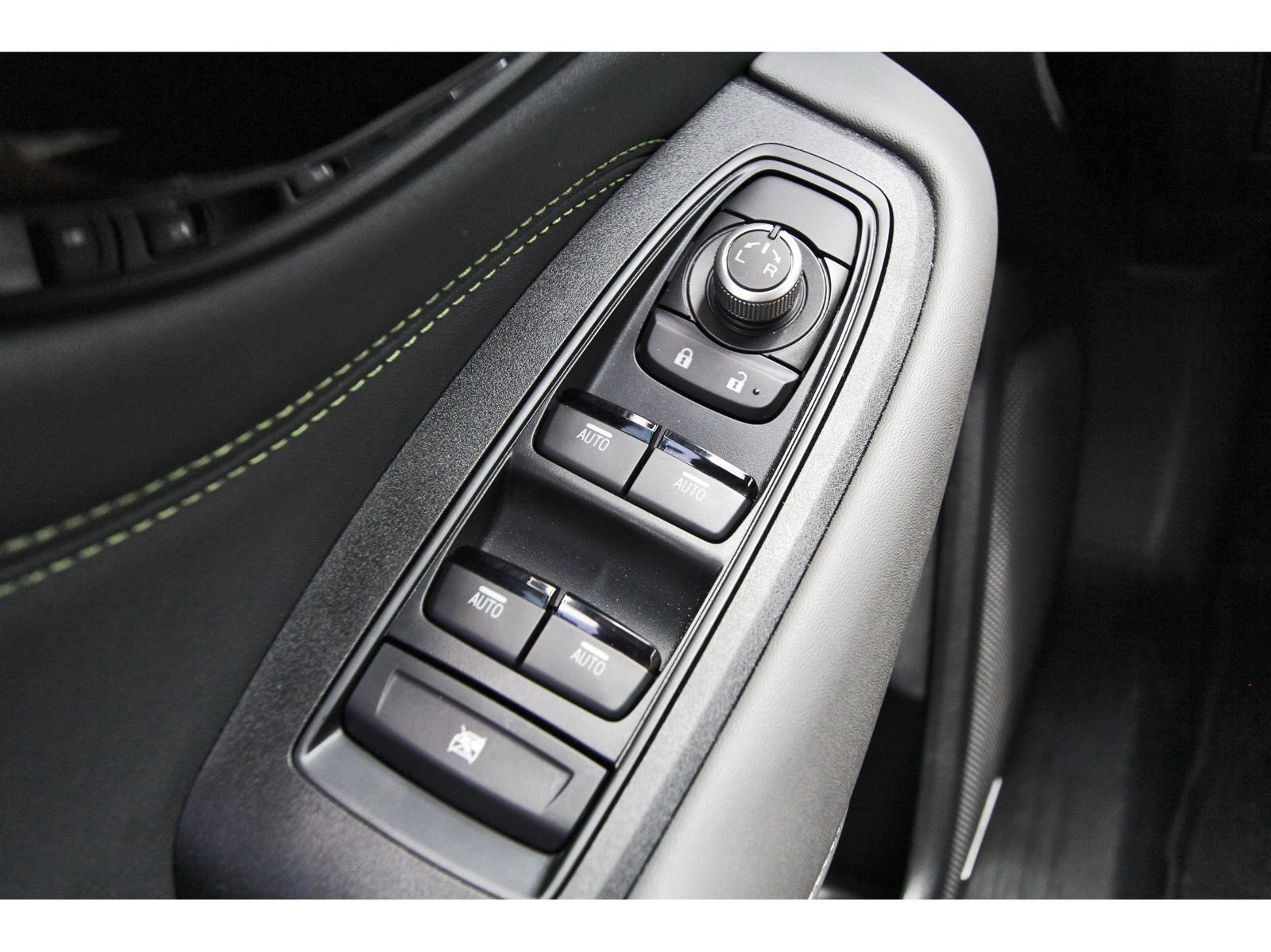 Used 2024 Subaru Outback Onyx Edition AWD/4WD image 18