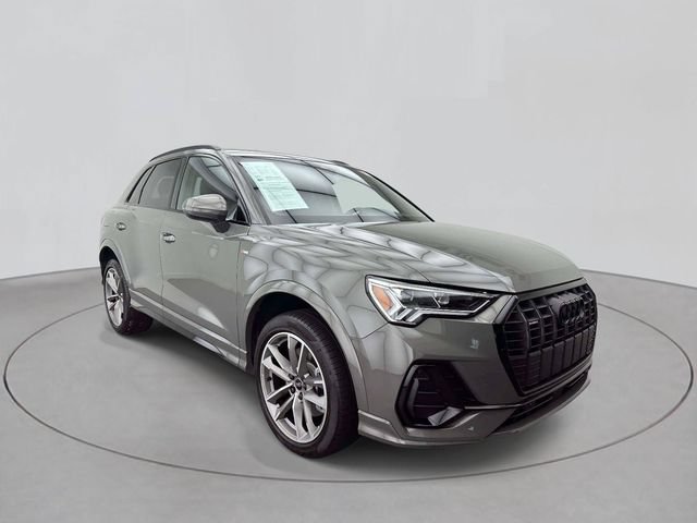 Certified 2024 Audi Q3 2.0T Premium Plus AWD/4WD image 5