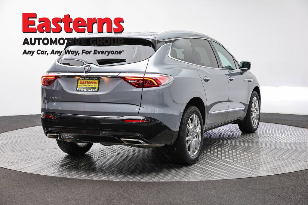 Used 2023 Buick Enclave Essence w/ Experience Buick Package FWD image 5