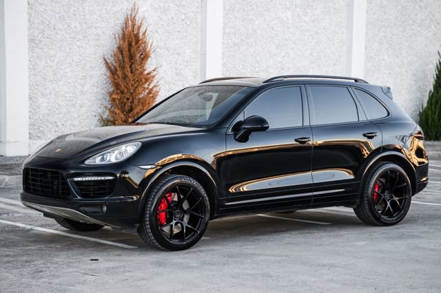 Used 2013 Porsche Cayenne Turbo image 55