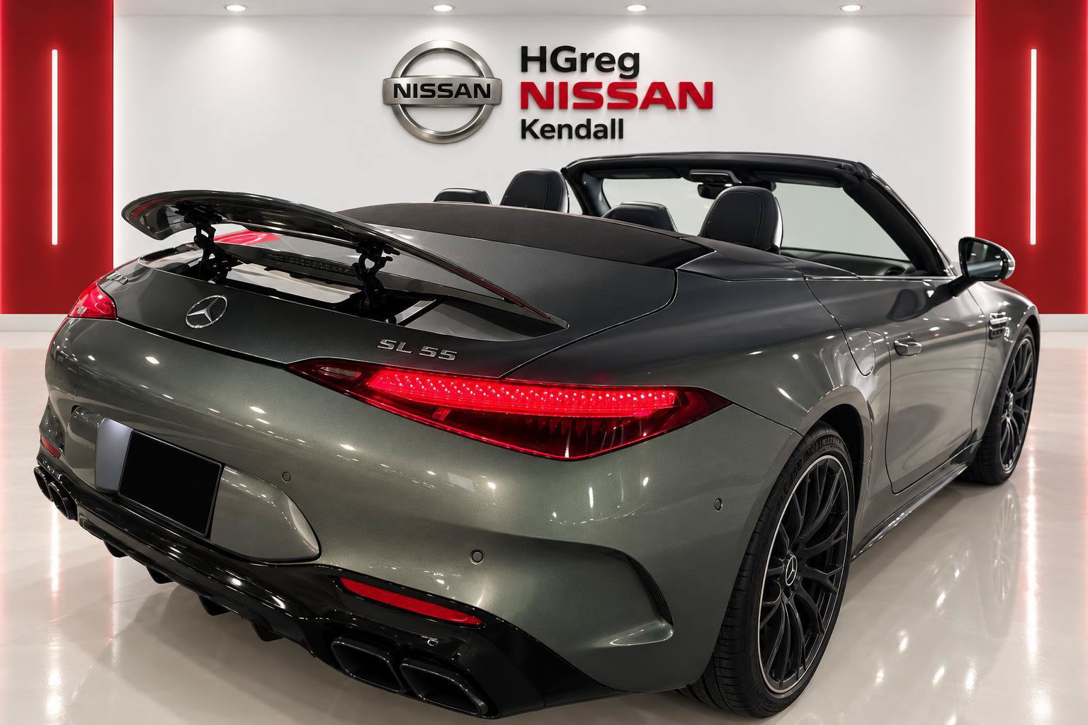 Used 2022 Mercedes-Benz SL 55 AMG 4MATIC image 2