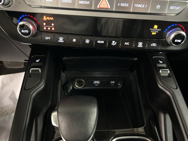 Used 2025 Kia Telluride S AWD/4WD image 22