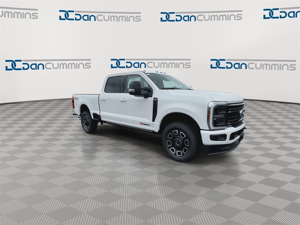 New 2025 Ford F250 Platinum image 2