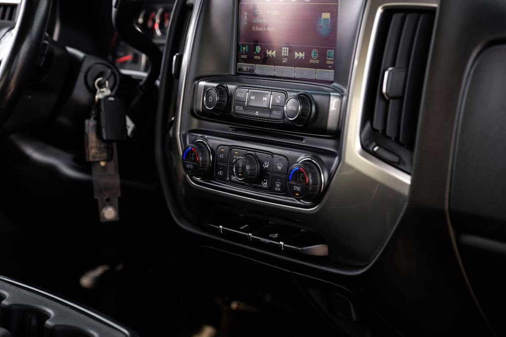 Used 2016 Chevrolet Silverado 1500 LT w/ All Star Edition image 19