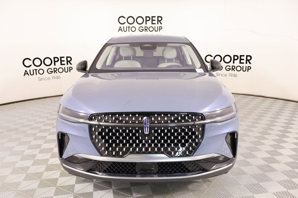 New 2026 Lincoln Nautilus Premier image 9