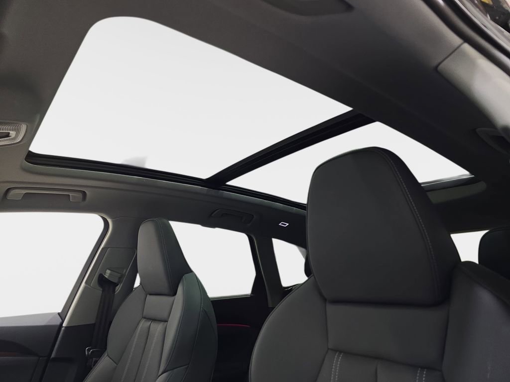 Used 2025 Audi Q5 Prestige image 31