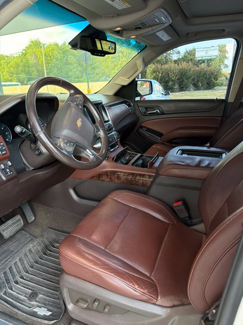 Used 2018 Chevrolet Suburban Premier AWD/4WD image 5