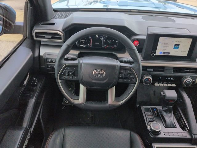 Used 2026 Toyota Tacoma TRD Sport AWD/4WD image 16