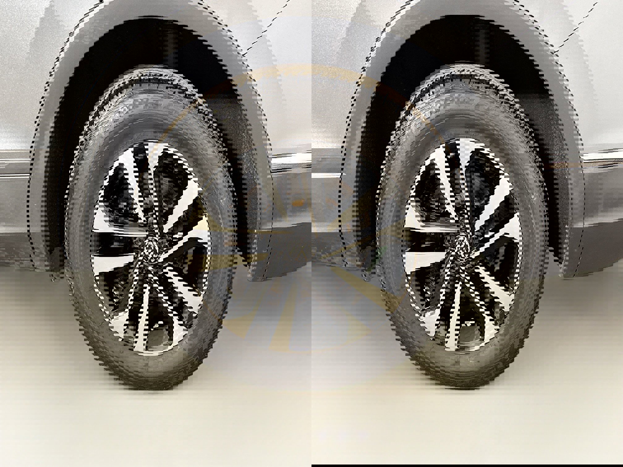 Used 2023 Volkswagen Tiguan S w/ Driver Assistance Package image 27