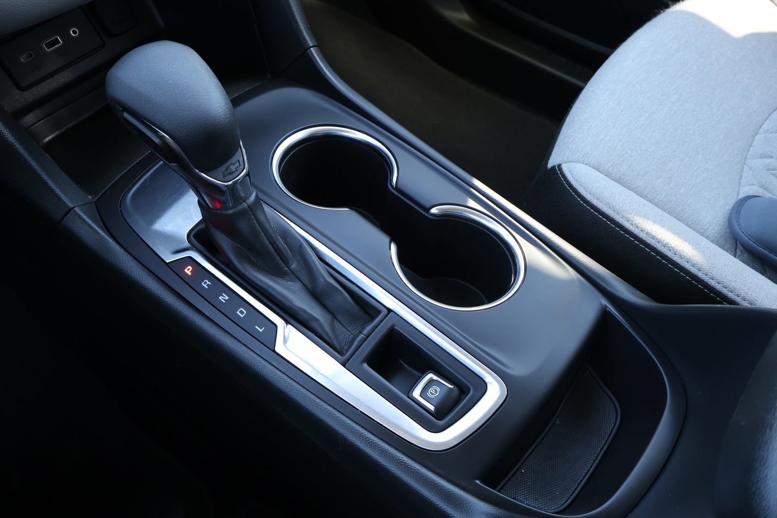 Used 2024 Chevrolet Equinox LS w/ LS Convenience Package FWD image 20