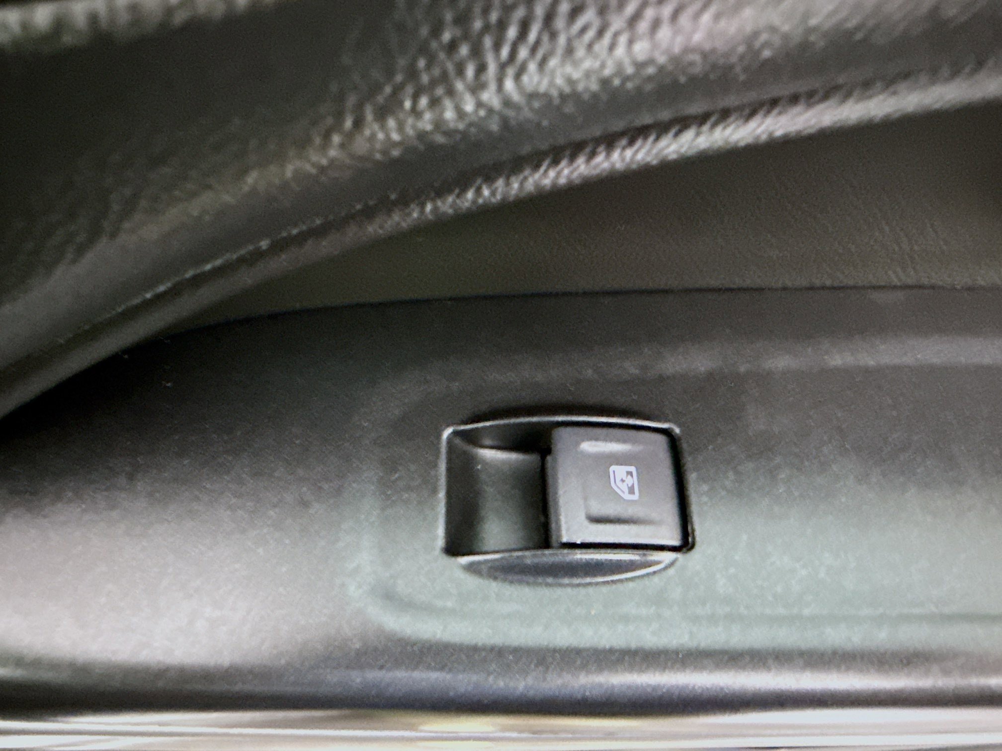 Used 2022 Chevrolet Colorado LT w/ Fleet Safety Package RWD image 30