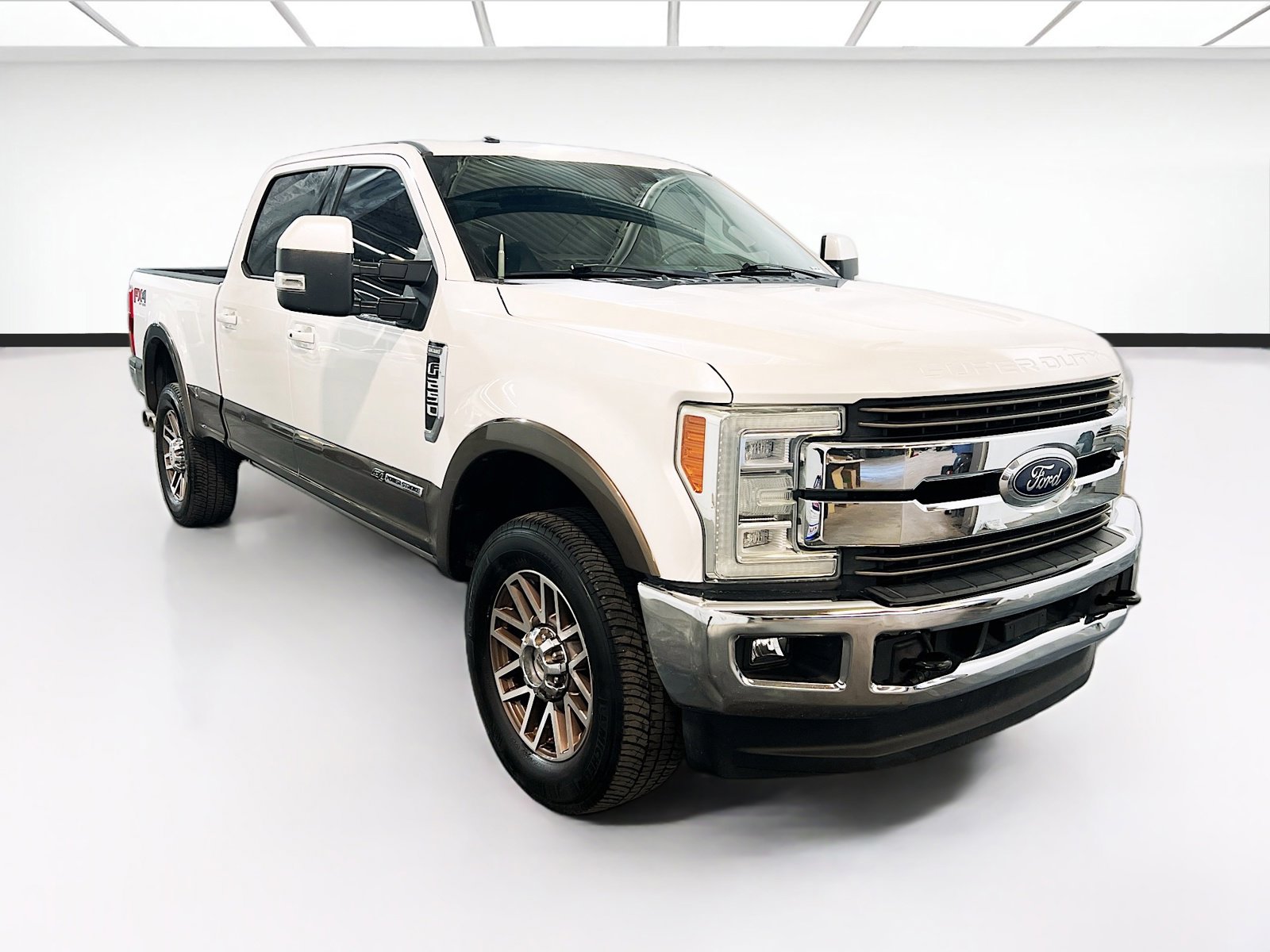 Used 2017 Ford F250 King Ranch w/ King Ranch Ultimate Package AWD/4WD image 3