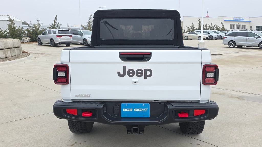 Used 2024 Jeep Gladiator Rubicon video 4