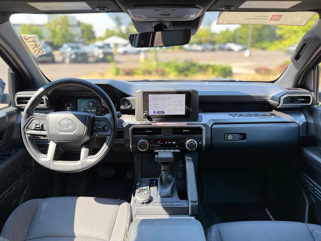 Certified 2024 Toyota Tacoma SR5 AWD/4WD image 23