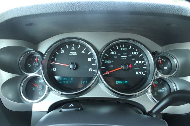 Used 2011 Chevrolet Silverado 1500 LT w/ All-Star Edition AWD/4WD image 23