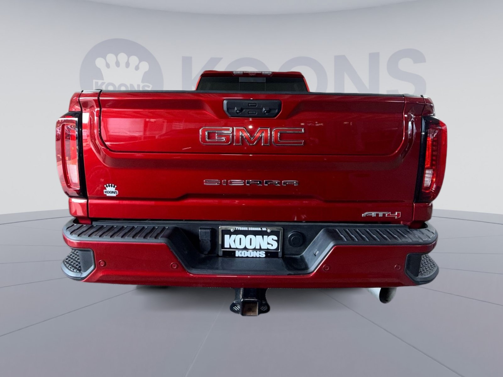 Used 2022 GMC Sierra 2500 AT4 w/ AT4 Premium Plus Package AWD/4WD image 5
