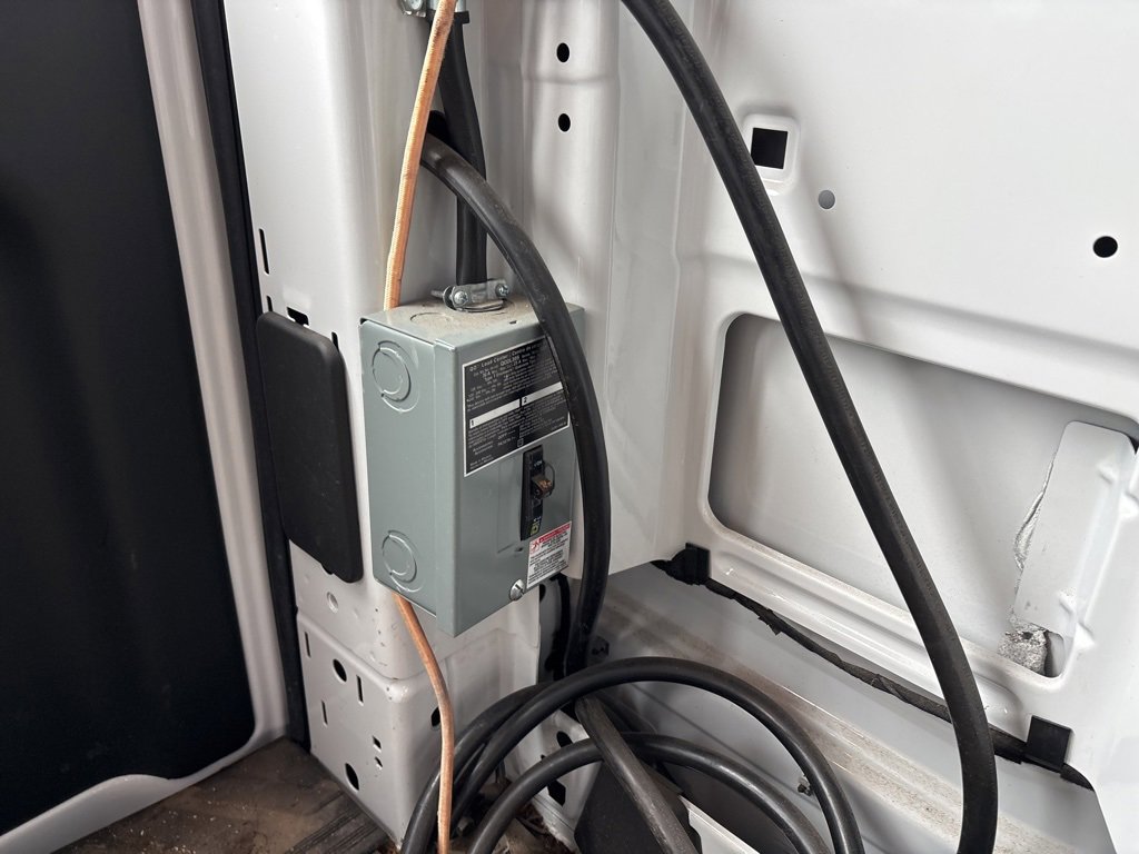 Used 2015 Ford Transit 250 148 Low Roof image 23