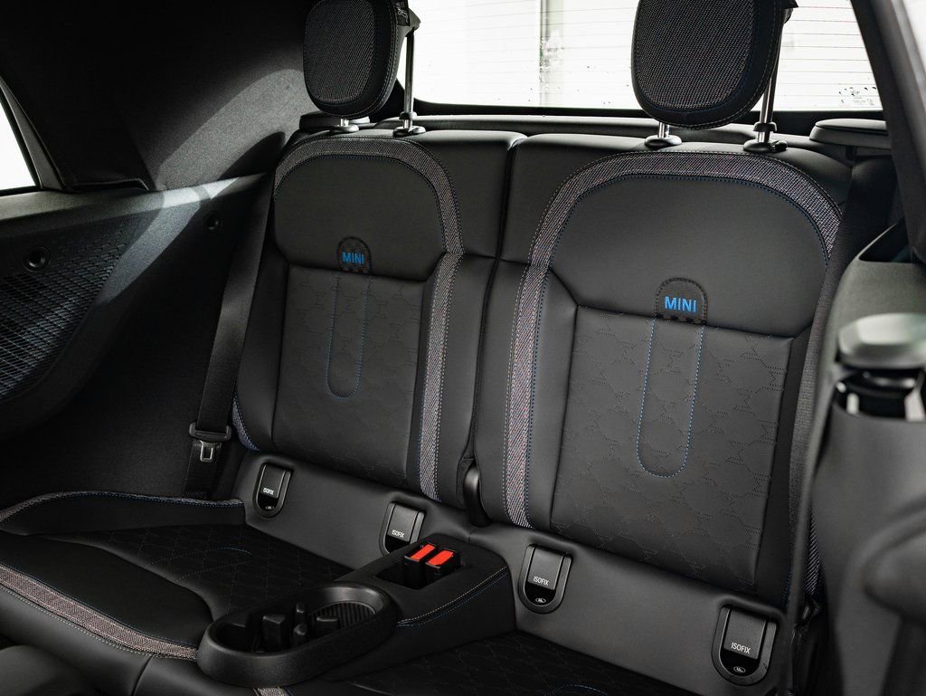 New 2026 MINI Cooper S image 35