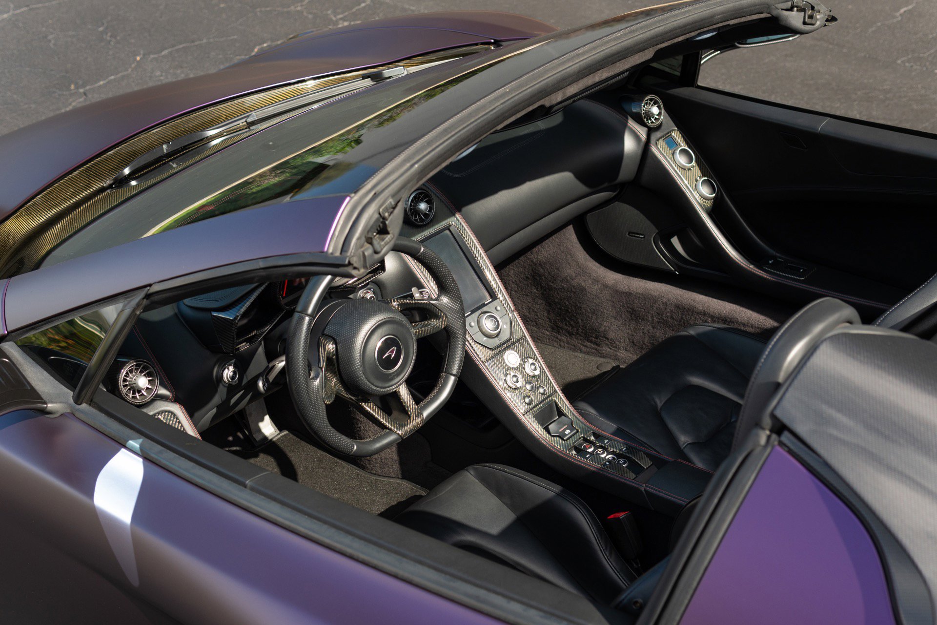 Used 2013 McLaren MP4-12C image 56