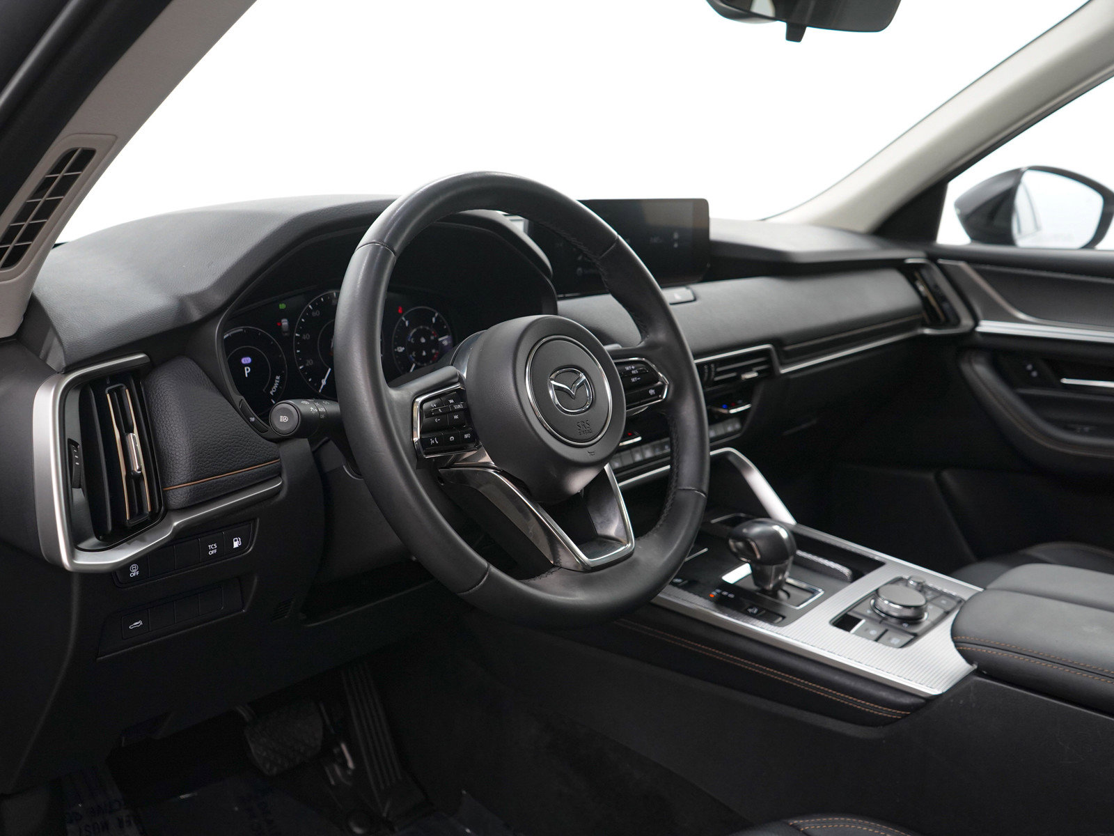 Certified 2024 MAZDA CX-90 Plug-In Hybrid w/ Preferred AWD/4WD image 17