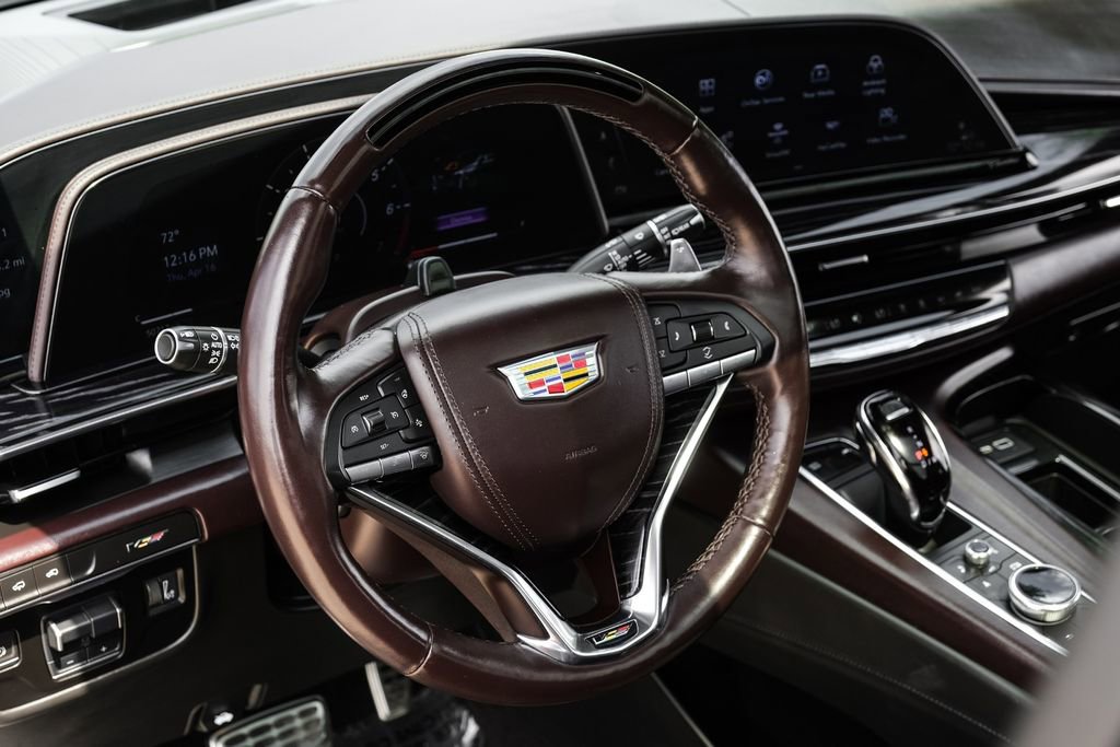 Used 2023 Cadillac Escalade V AWD/4WD image 13