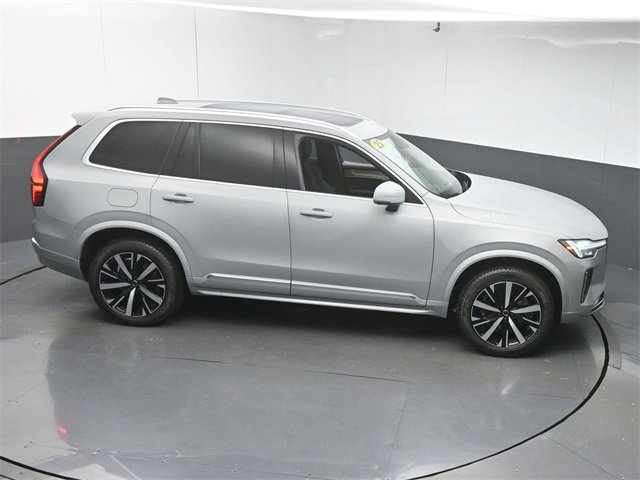 Used 2025 Volvo XC90 B6 Core w/ Protection Package image 48