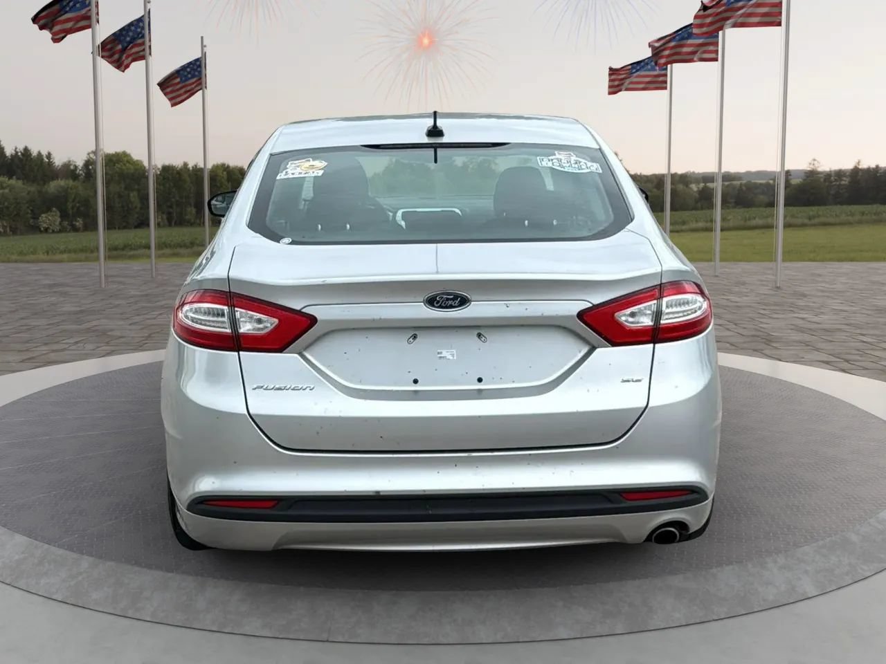 Used 2014 Ford Fusion SE FWD image 5