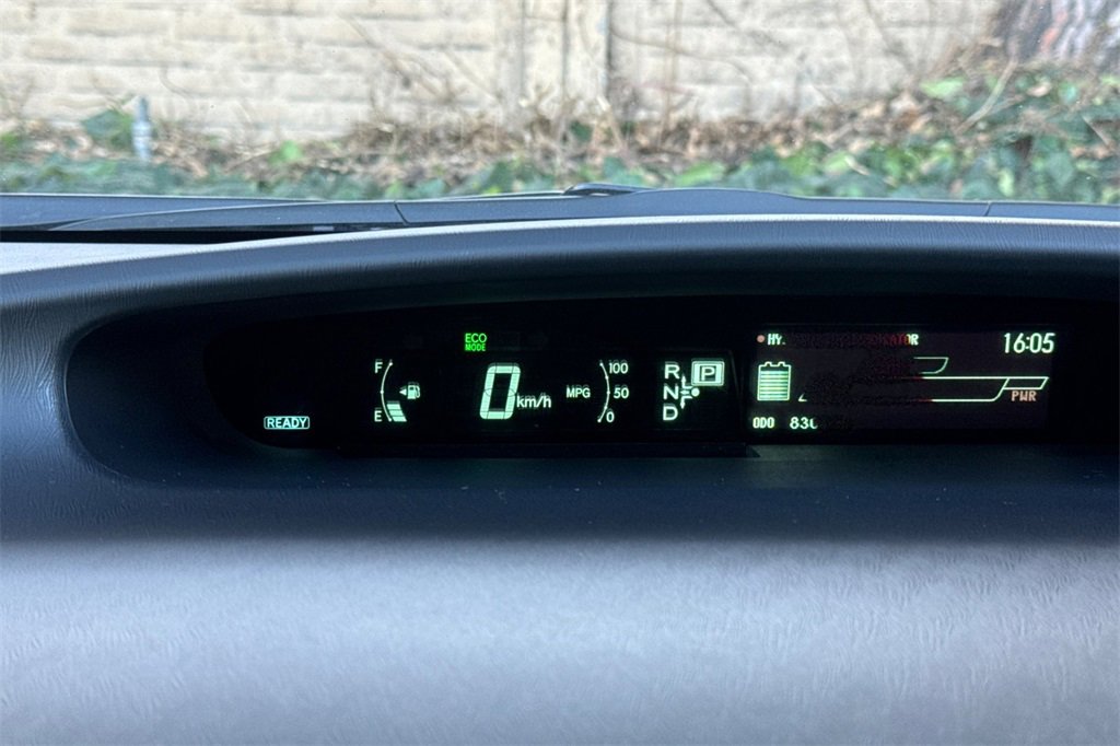 Used 2015 Toyota Prius Base image 23