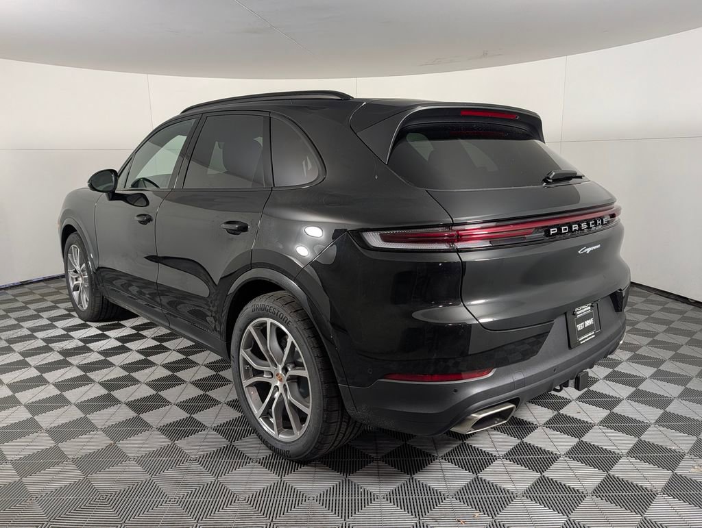 New 2026 Porsche Cayenne AWD/4WD image 3