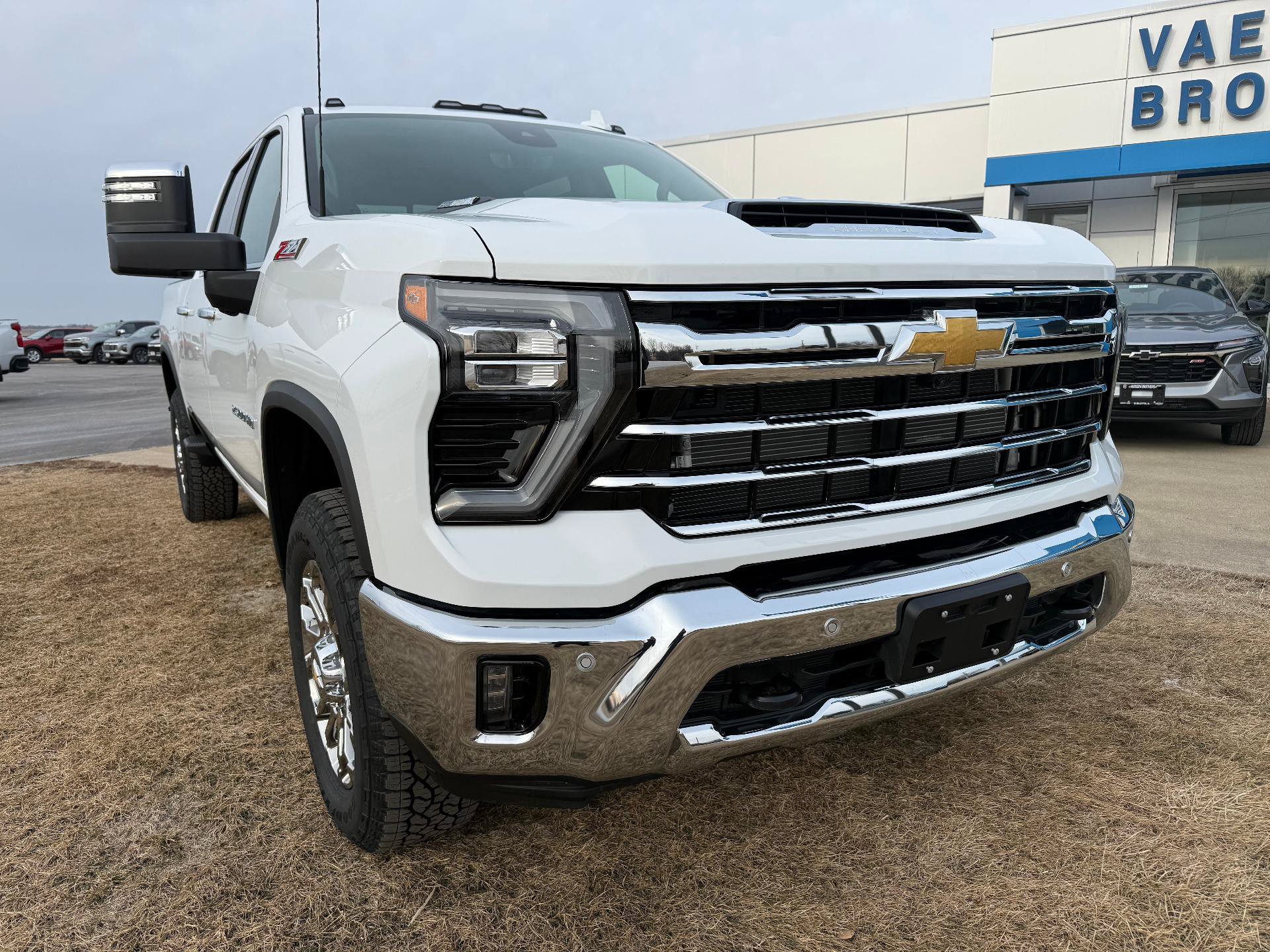 New 2026 Chevrolet Silverado 2500 LTZ w/ LTZ Premium Package AWD/4WD image 1