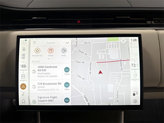 Used 2024 Land Rover Range Rover Long Wheelbase SE image 20