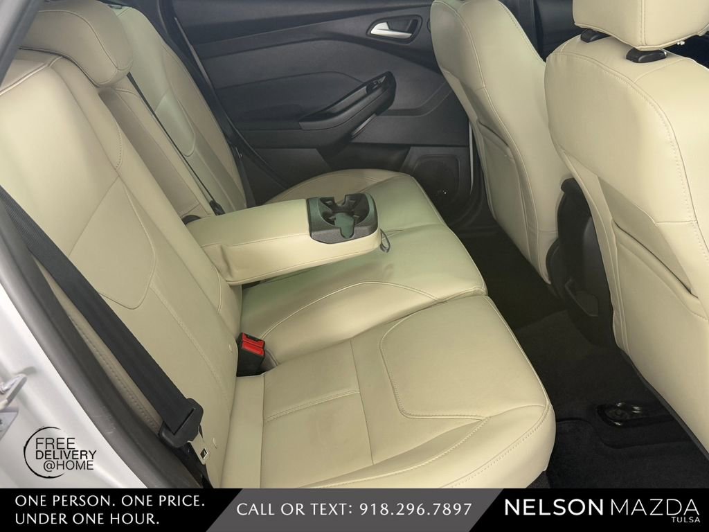 Used 2018 Ford Focus Titanium FWD image 40