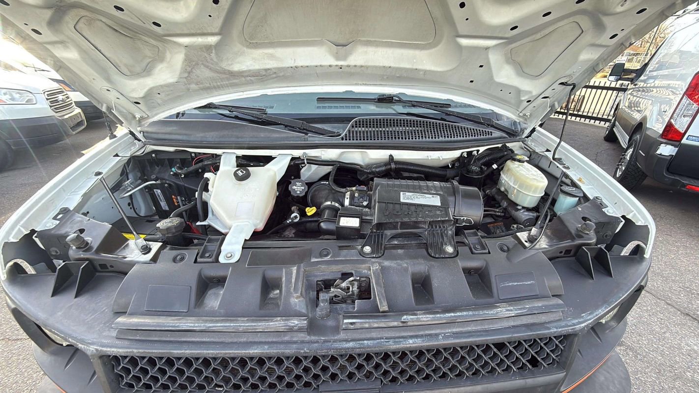 Used 2017 Chevrolet Express 2500 image 17