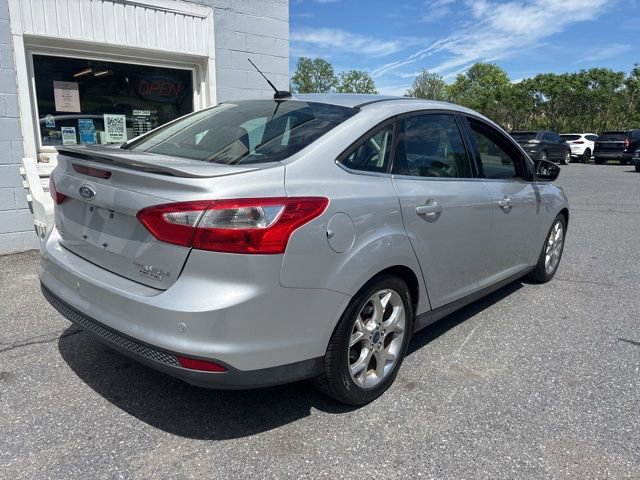 Used 2014 Ford Focus Titanium FWD image 5