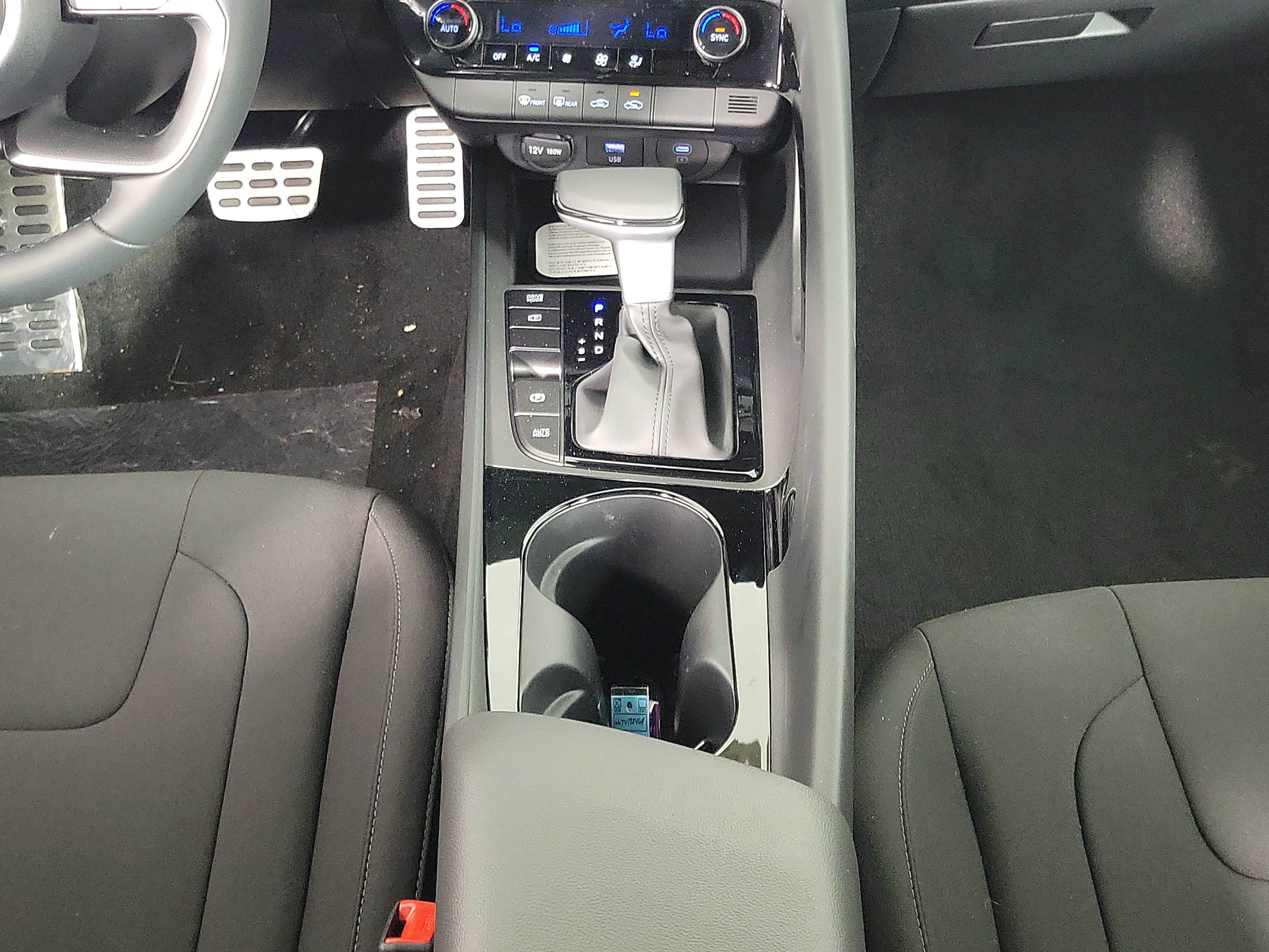 New 2026 Hyundai Elantra SEL FWD image 10