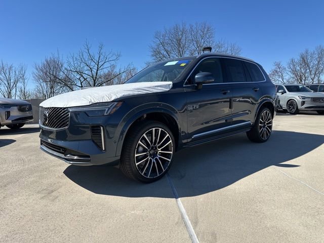 New 2026 Volvo XC90 B6 Plus w/ Protection Package image 3