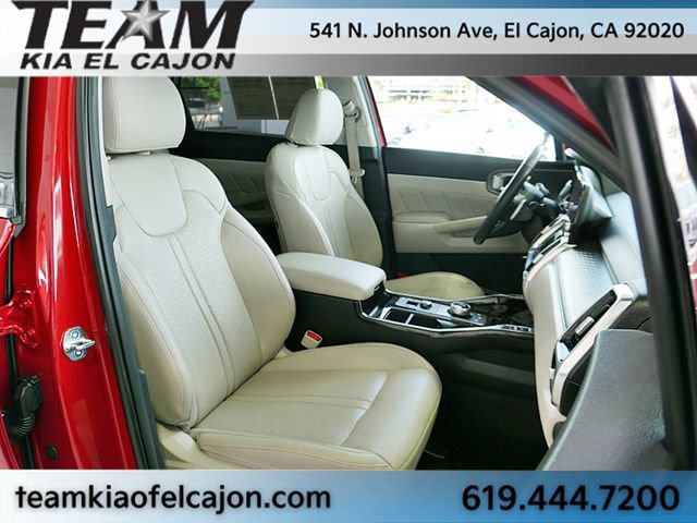Certified 2023 Kia Sorento SX Prestige AWD/4WD image 13